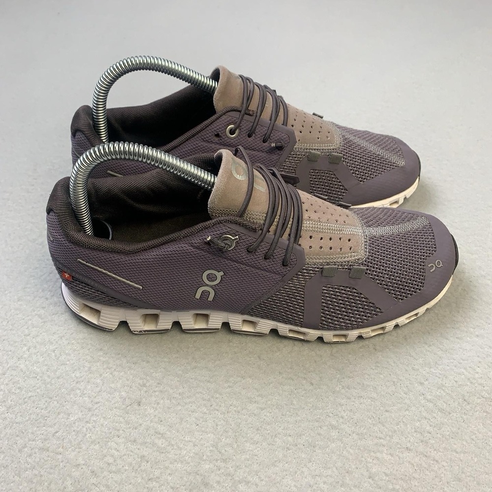 On Cloud Shoes Womens Size 7.5 Purple Running Sneakers Cushioned Lightweight